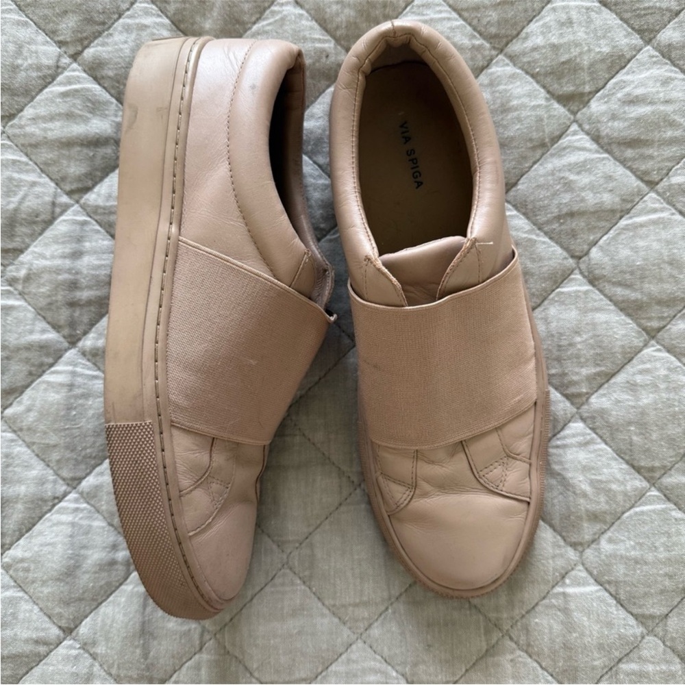 Via Spiga | Women’s Pink Beige Slip-On Low Top Sneakers Size 8
